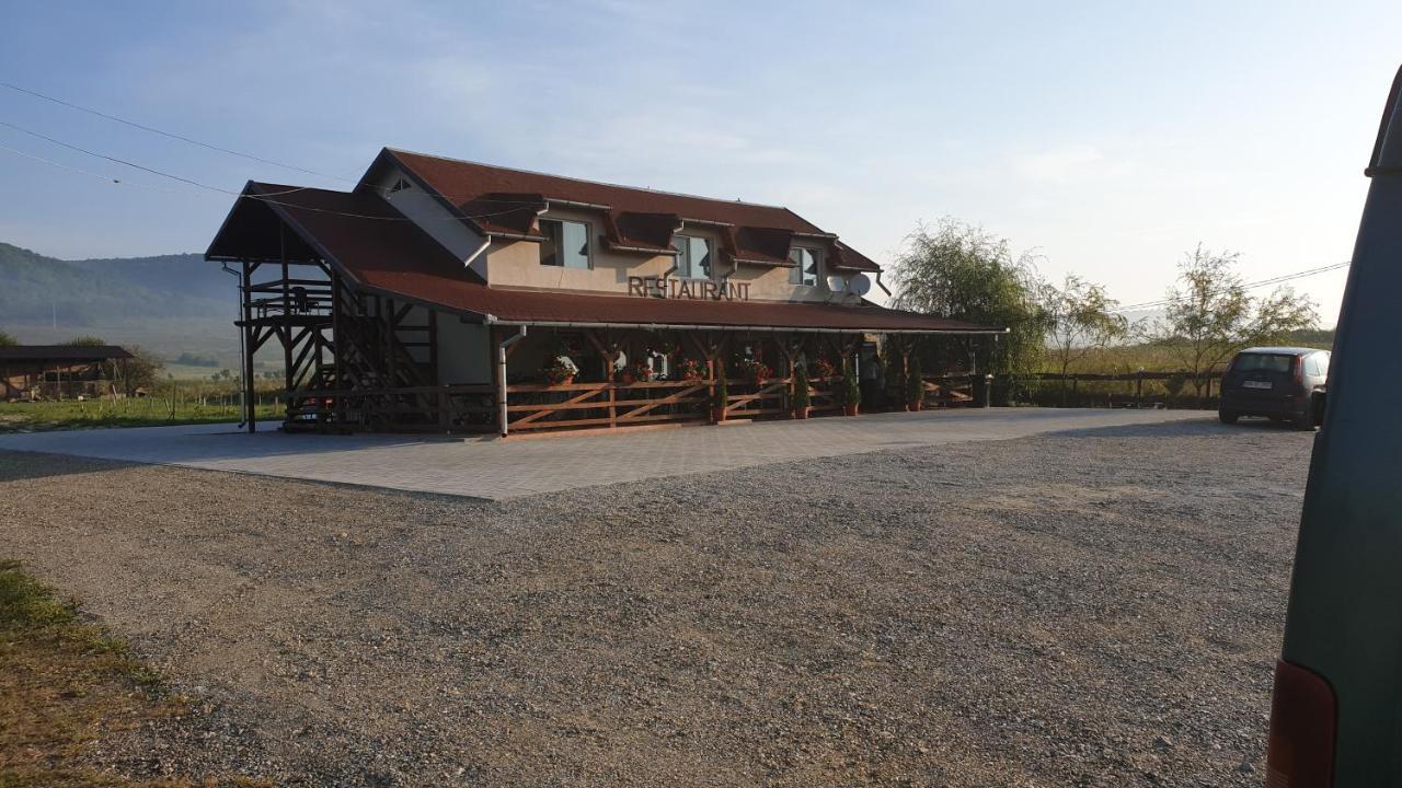 Casa Soral Bed and Breakfast Uriu Εξωτερικό φωτογραφία